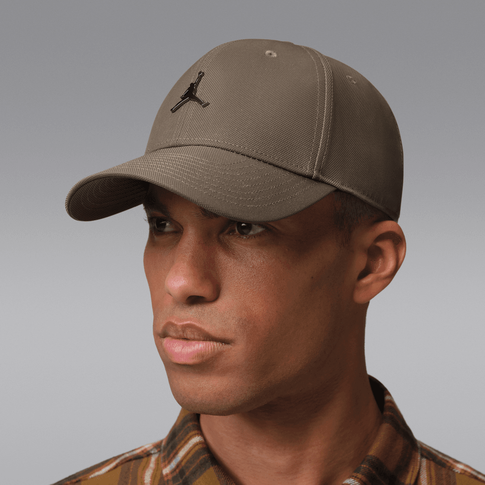 Air Jordan Rise Structured Metal Jumpman Hat
