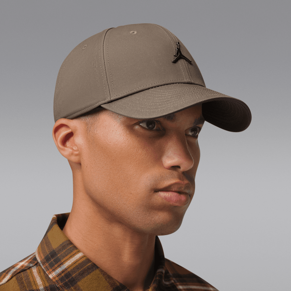 Air Jordan Rise Structured Metal Jumpman Hat