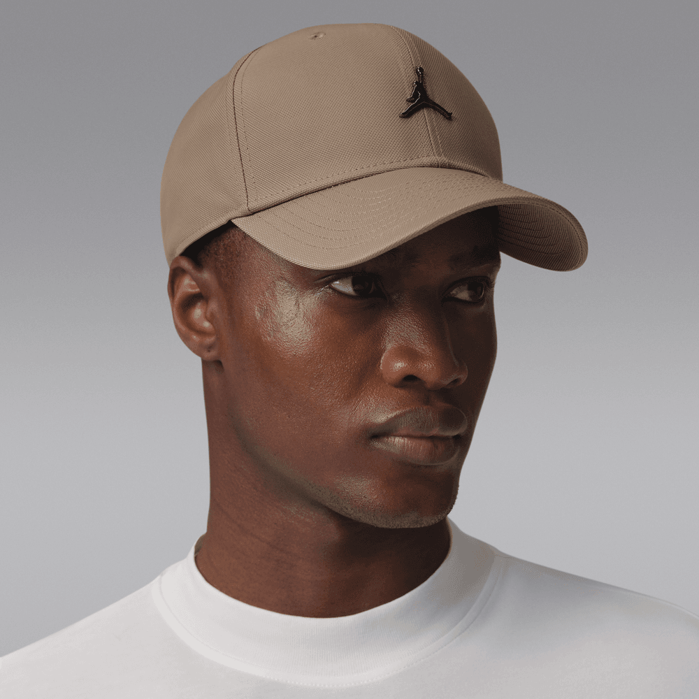 Air Jordan Rise Structured Metal Jumpman Hat