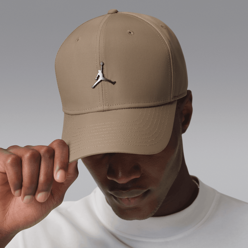 Air Jordan Rise Structured Metal Jumpman Hat