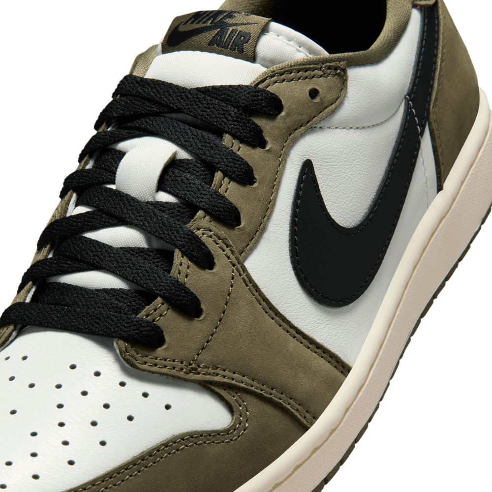 Air Jordan 1 Retro Low OG