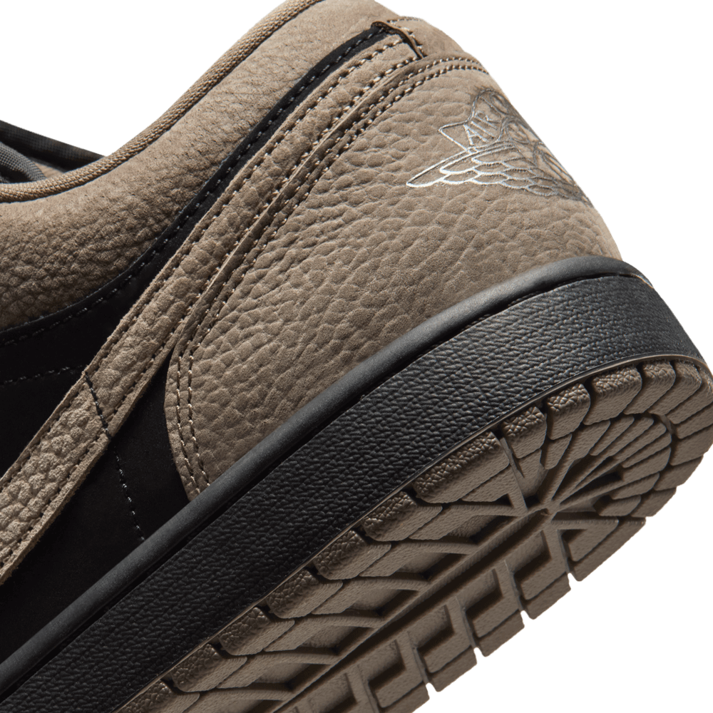 Air Jordan 1 Low SE