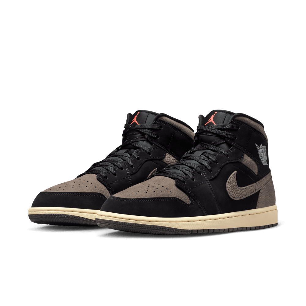 Air Jordan 1 Mid SE