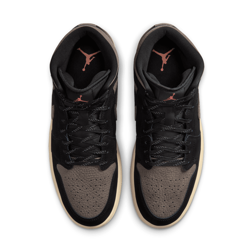 Air Jordan 1 Mid SE