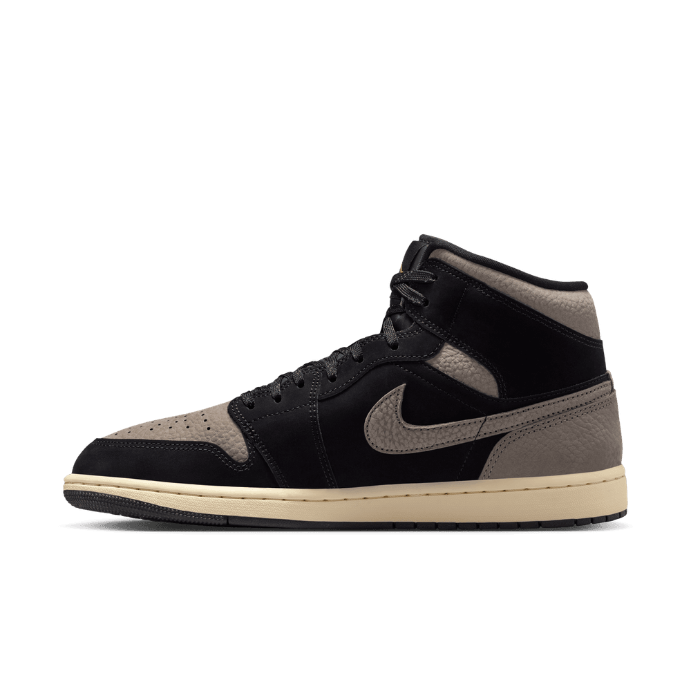 Air Jordan 1 Mid SE