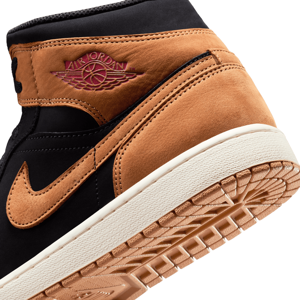 Air Jordan 1 Mid SE